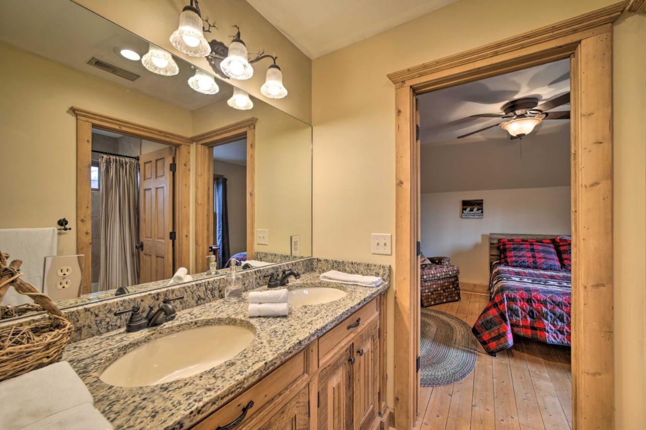 Luxury Cabin Rental In Franklin With Private Hot Tub 외부 사진