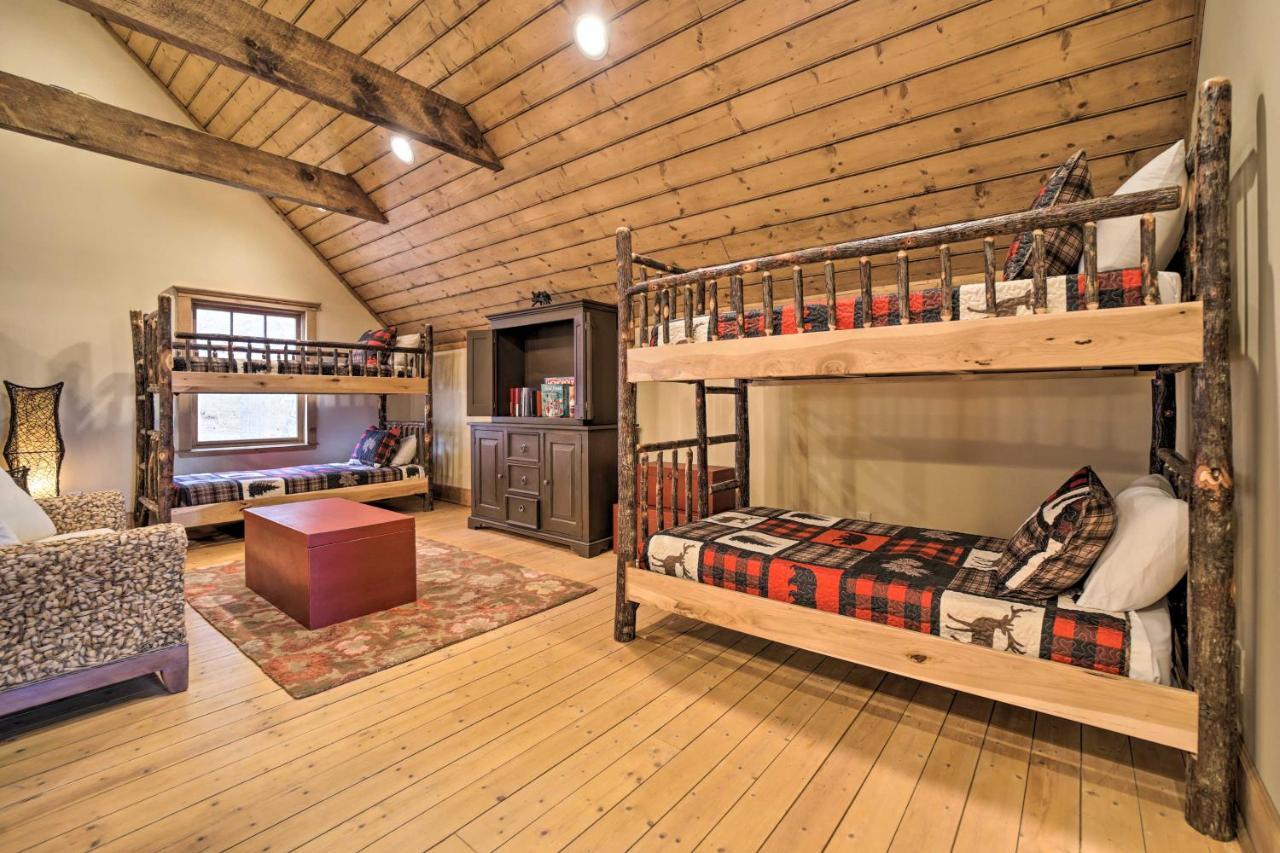Luxury Cabin Rental In Franklin With Private Hot Tub 외부 사진