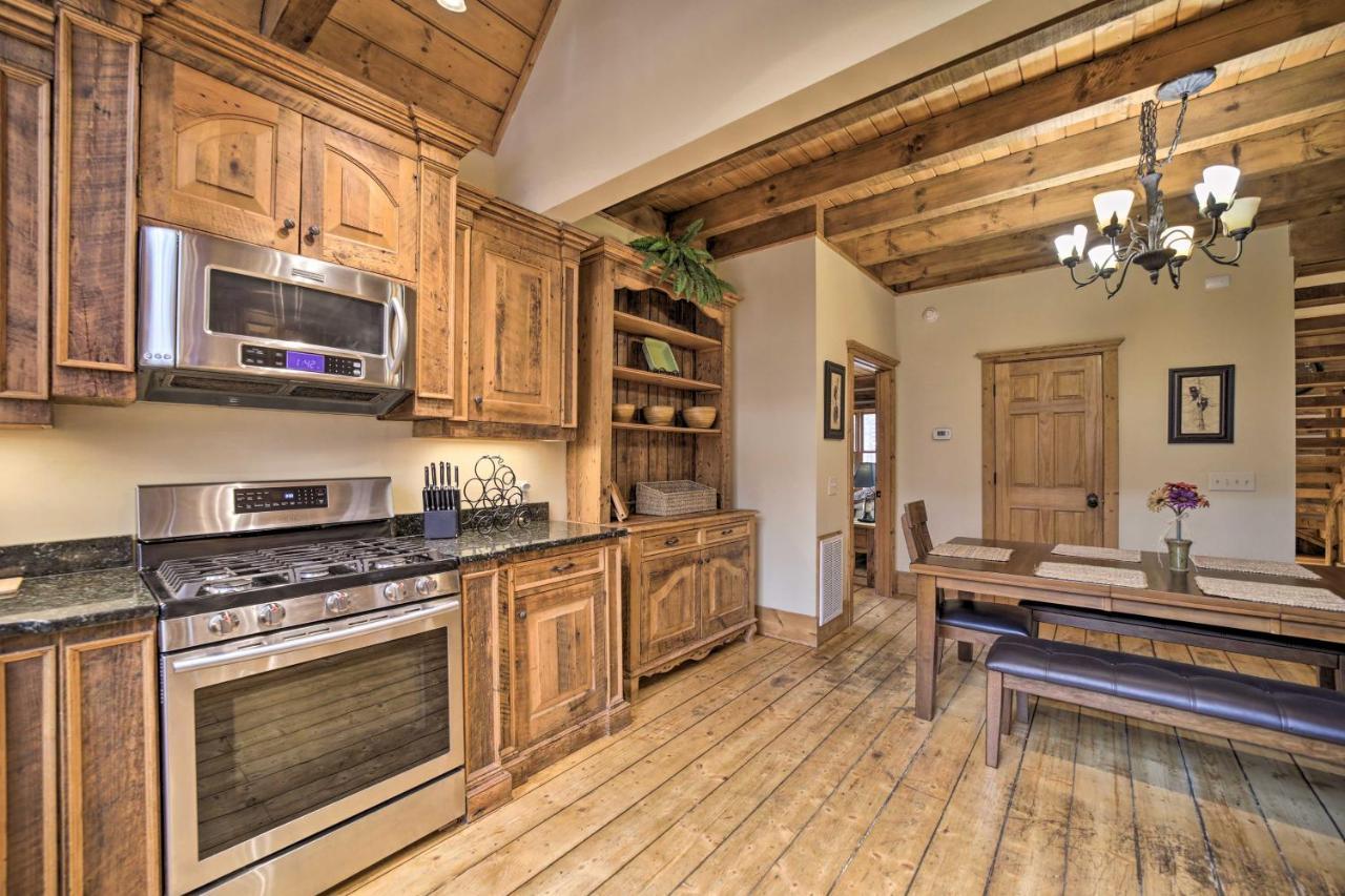 Luxury Cabin Rental In Franklin With Private Hot Tub 외부 사진
